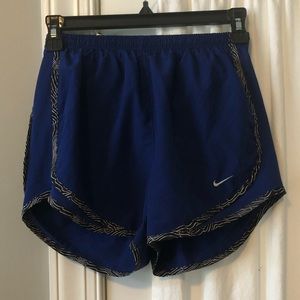 Nike running shorts size small